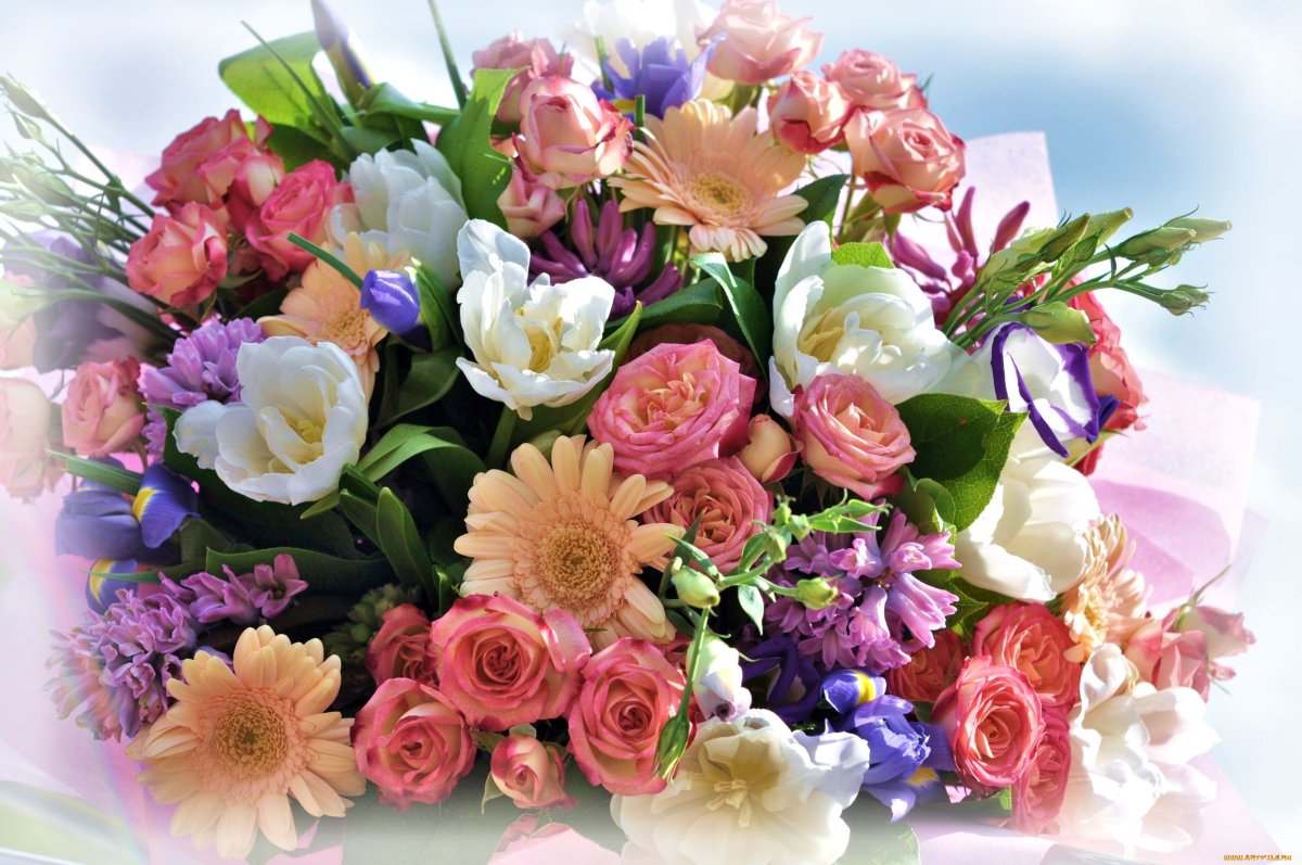 Букет цветов для мамы на юбилей