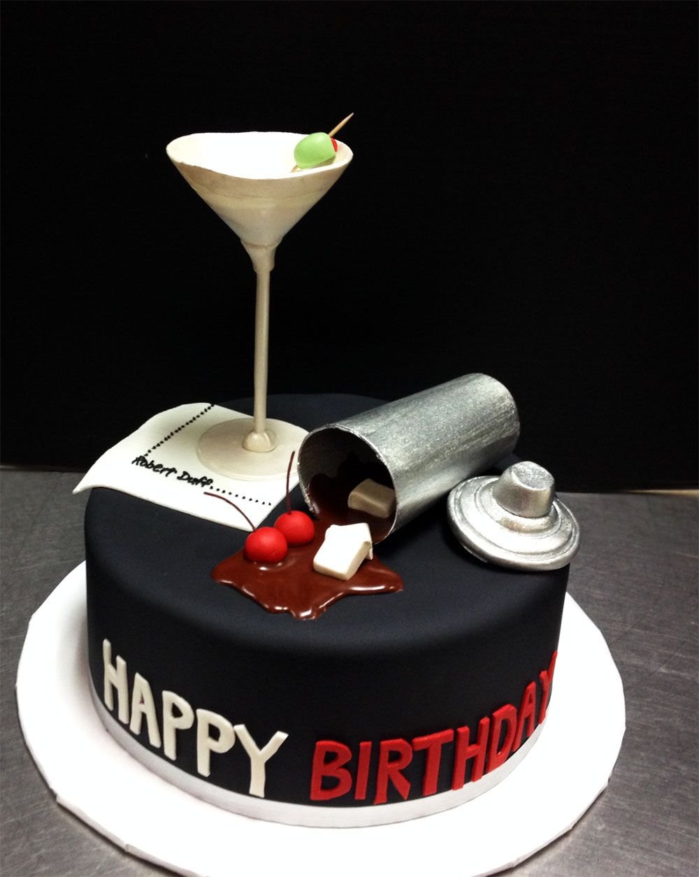 Мужчина 22 дня рождения. Оригинальные торты. Мужской торт. Торт для мужчины на день рождения. Креативный торт для мужчины.