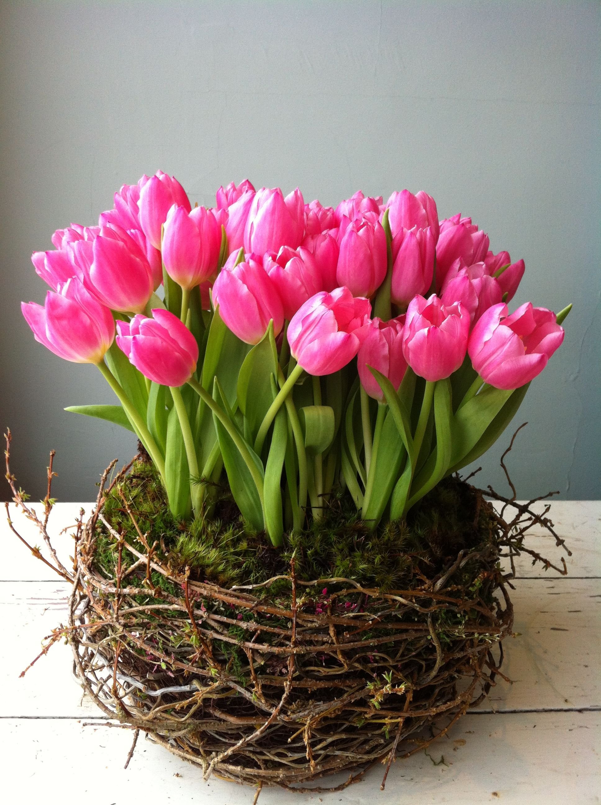Хорошего дня весенние цветы. Весенние цветы. Открытки с весенними цветами. Открытки с добрым утром весенние. С днём рождения тюльпаны.