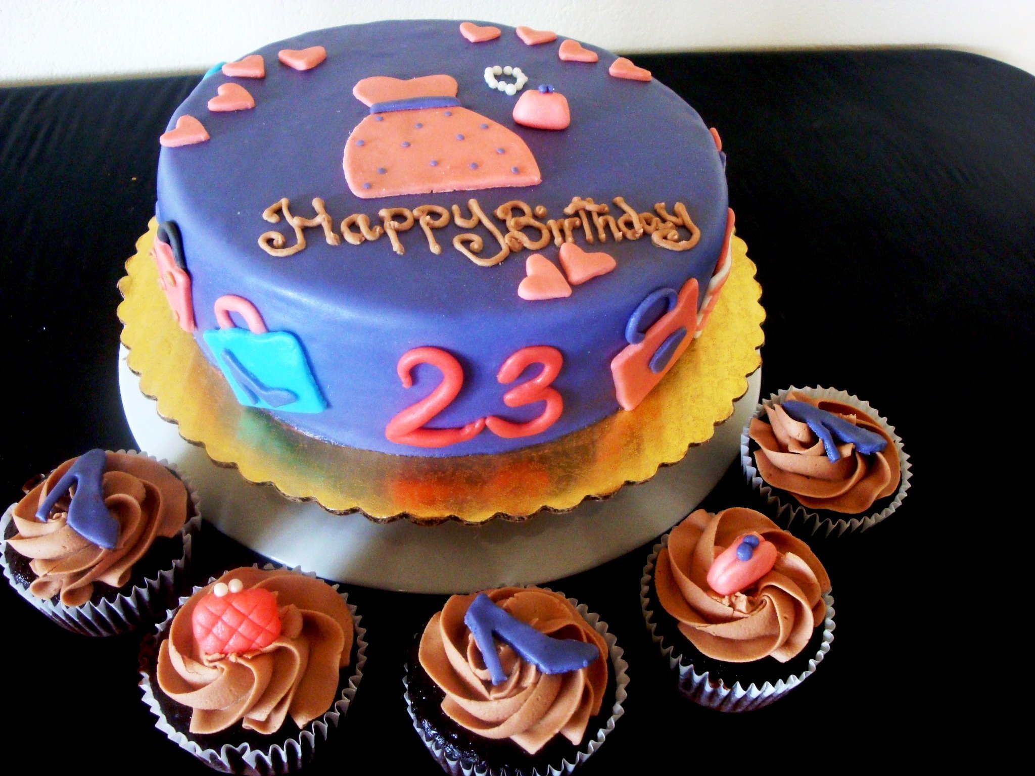 Поздравления с днем рождения 23 летием. Торт на десятилетие мальчику. С днем рождения 23. Торт на день рождения парню 23. С днём рождения 23 года.