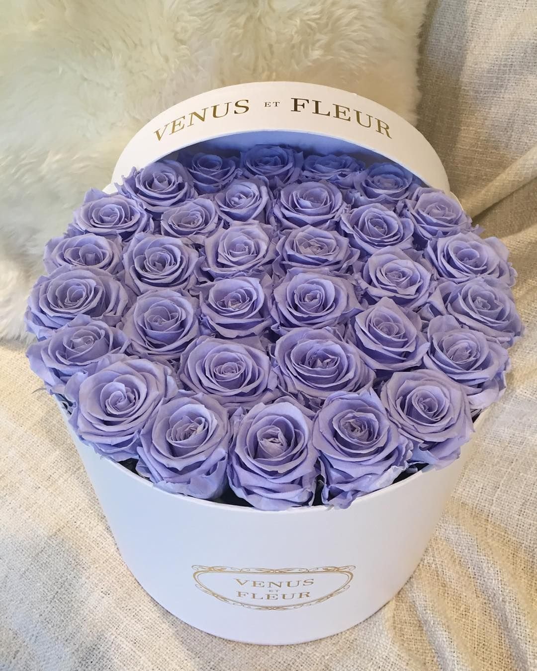 С днем рождения фиолетовые цветы