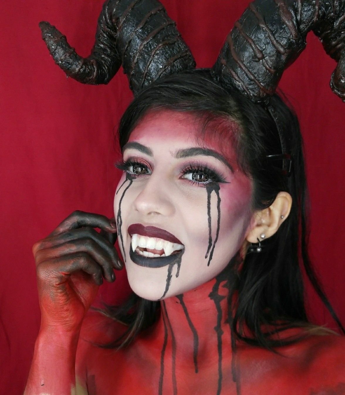 Образ дьяволицы на хэллоуин